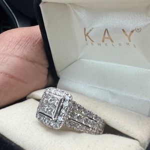 3 karat diamond weight 10K white gold wedding ring